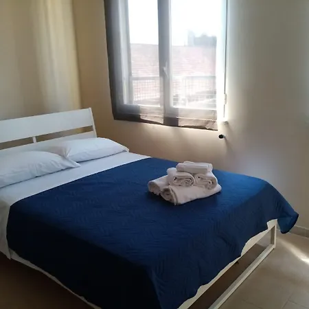 Departure Rooms&hostels Panzió 2*