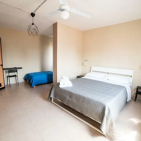 Departure Rooms&hostels Panzió 2*